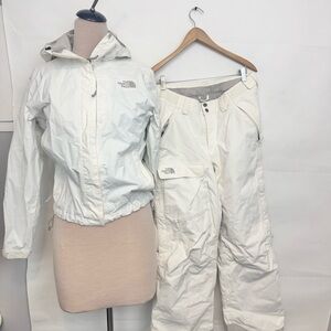The North Face Hyvent Set Ski Waterproof Snow Suit Set White medium & XS